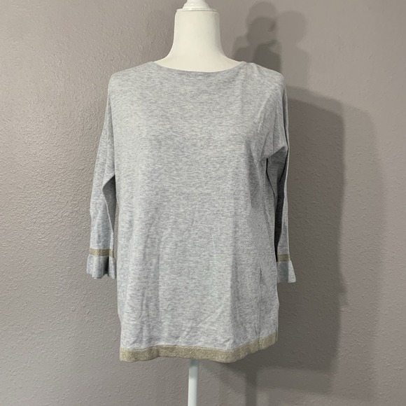 Lilly Pulitzer XS Gray Charla Top Gold Trim Ruffle Boatneck Coolmax Preppy - Picture 1 of 8